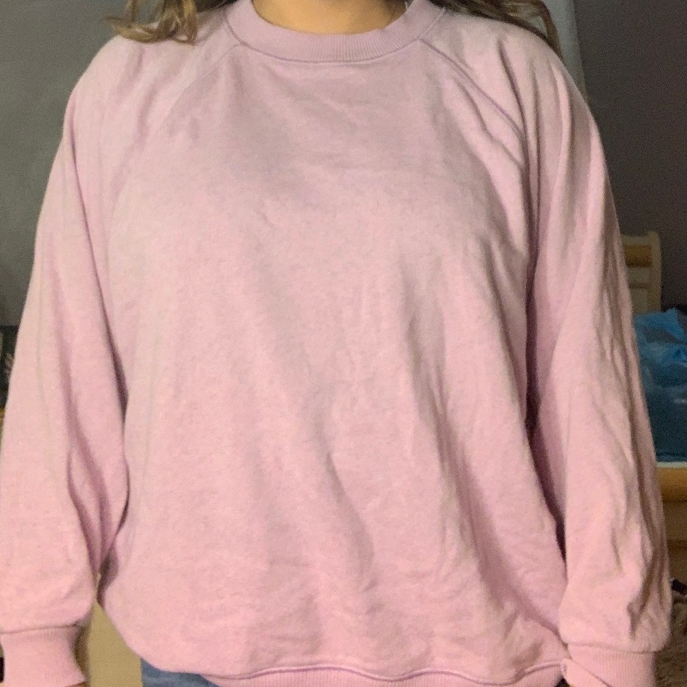 crew neck